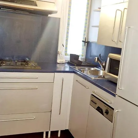 The Book Nook - Nei Pressi Della Stazione Di P.nuova Apartmán