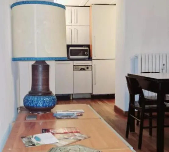 The Book Nook - Nei Pressi Della Stazione Di P.nuova Appartement