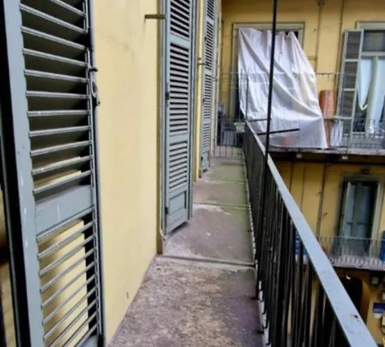 Appartement The Book Nook - Nei Pressi Della Stazione Di P.nuova Turijn